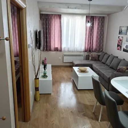 59 Apartment *